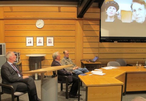 Live aus Kanada zugeschaltet: Ruth Muscovitch und Tochter Heather
